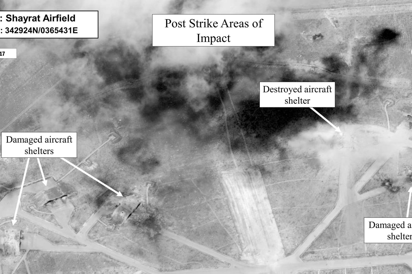 Die Satellitenaufnahme des US-Verteidigungsministeriums zeigt eine Übersicht des syrischen Luftwaffenstützpunktes Shayrat nach dem US-Luftschlag