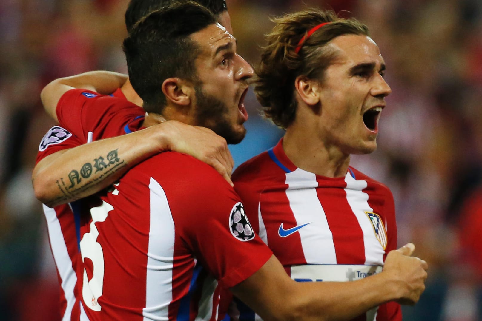 Matchwinner: Antoine Griezmann (r.) feiert seinen Treffer zum 1:0.