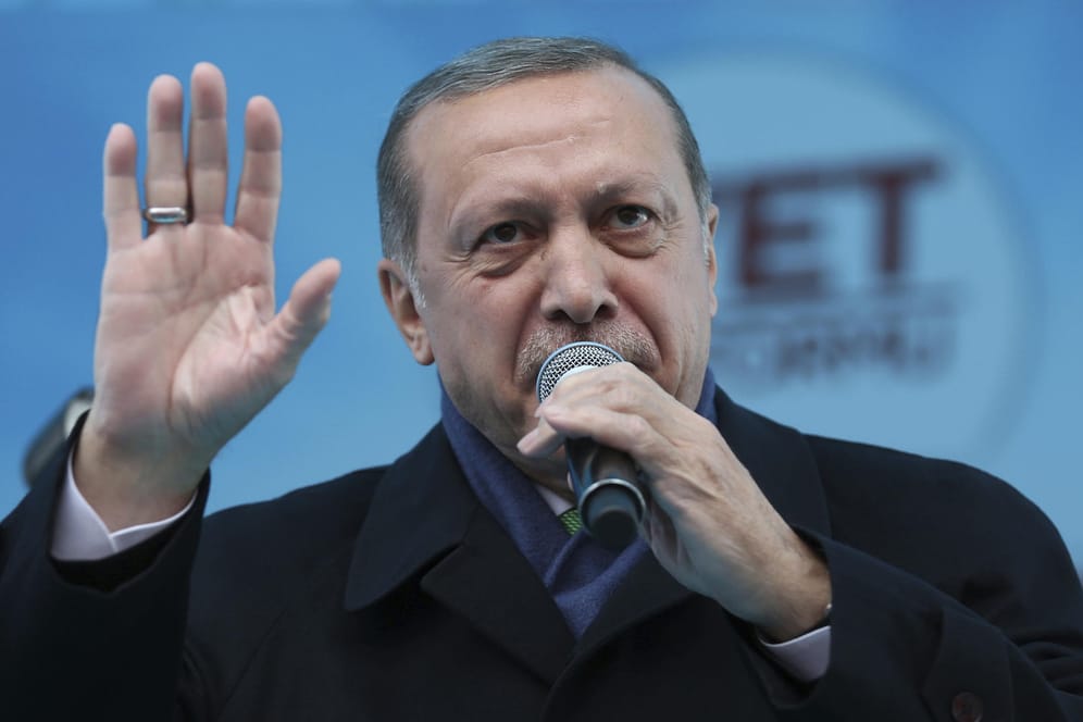 Der türkische Präsident Recep Tayyip Erdogan bei seiner Rede in Giresun (Türkei).
