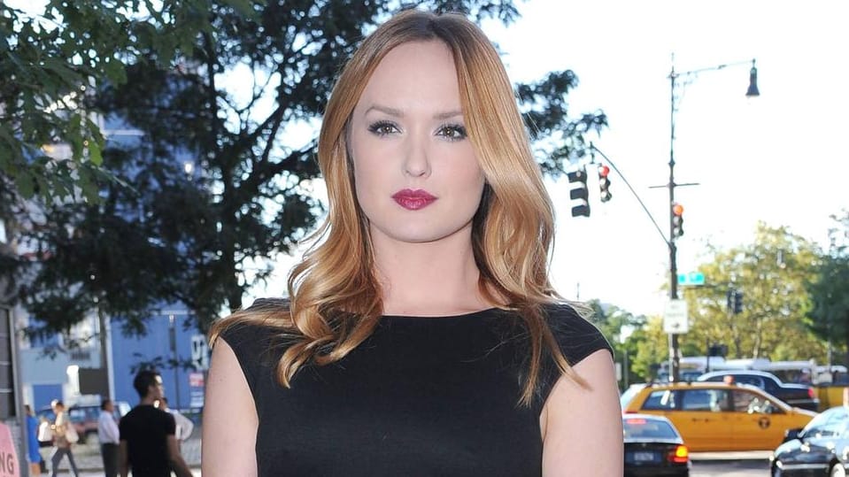 Kaylee DeFer spielte Serenas Cousine Ivy Dickens.