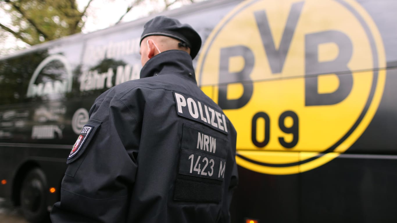 Der Mannschaftsbus von Borussia Dortmund