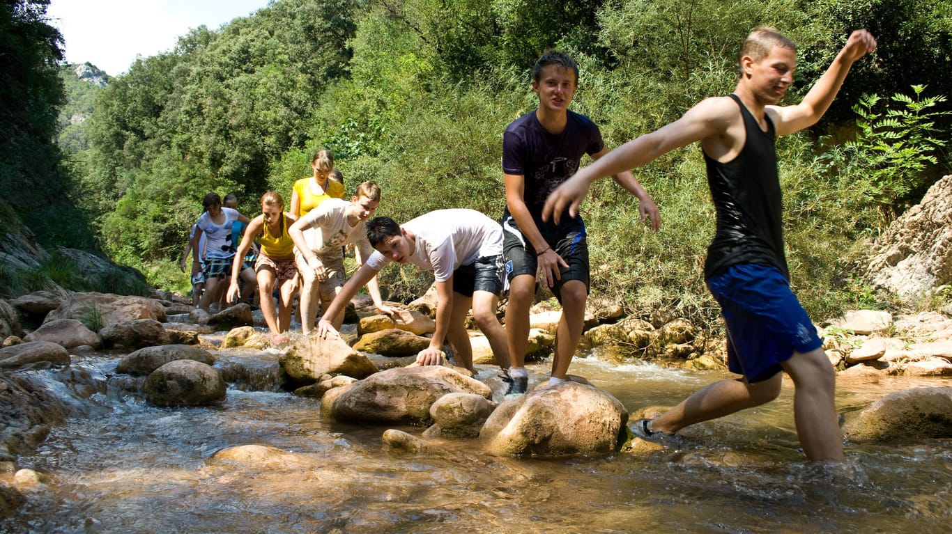 Coole Touren auch ohne Party – Watertrekking in den Pyrenäen