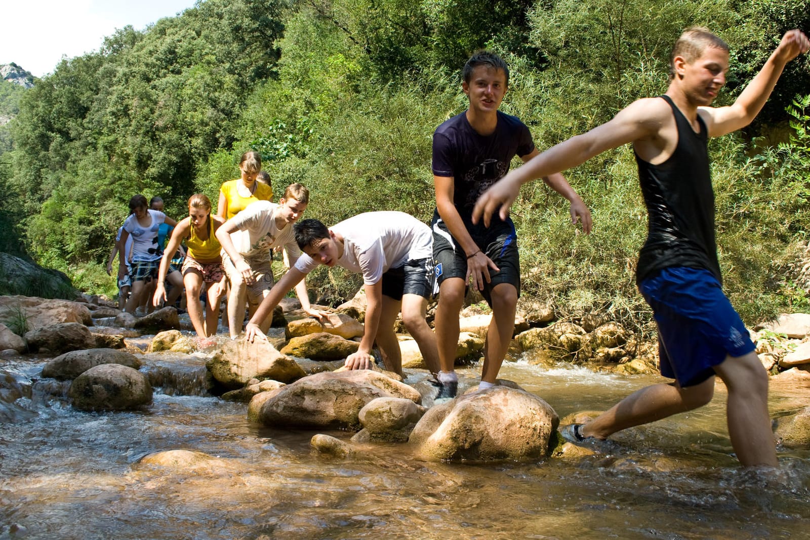 Coole Touren auch ohne Party – Watertrekking in den Pyrenäen