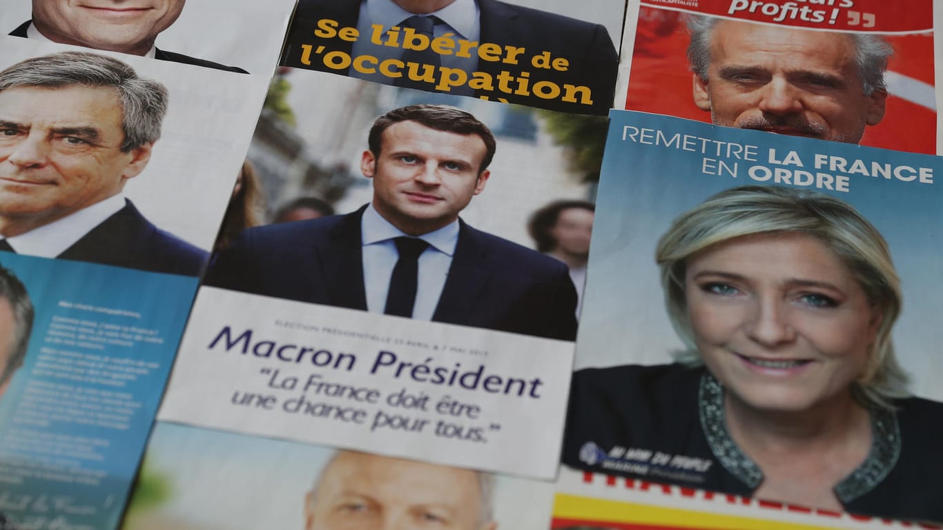 Vier Kandidaten rechnen sich bei der ersten Runde der Präsidentschaftswahlen in Frankreich Chancen aus.
