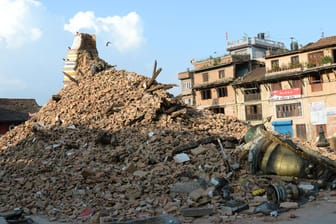 Zweiter Jahrestag nach dem Erdbeben in Nepal.