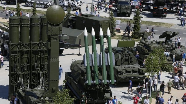 Russland zog auf der Rangliste der Länder an Saudi-Arabien vorbei und belegt Platz Drei. Russland zog auf der Rangliste der Länder an Saudi-Arabien vorbei und belegt Platz Drei.