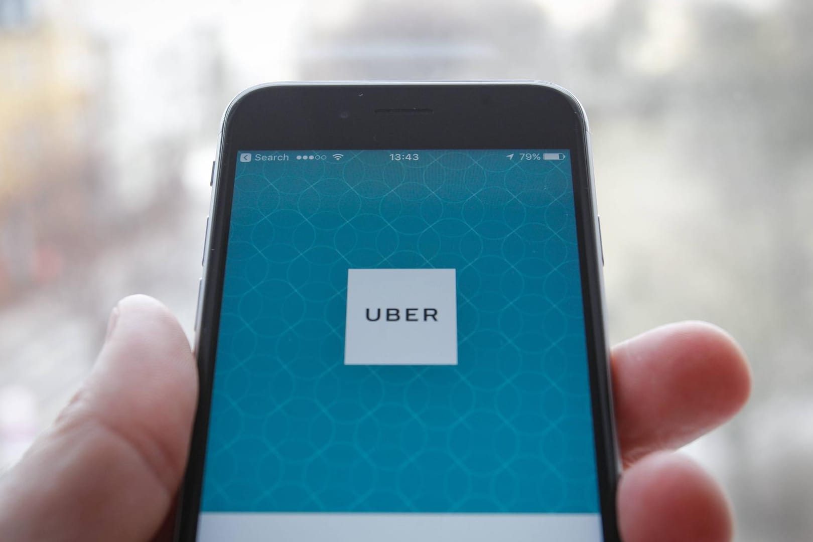 Negativ-Schlagazeilen reißen bei Uber nicht ab, App soll Nutzer ausspionieren (Symbolbild)