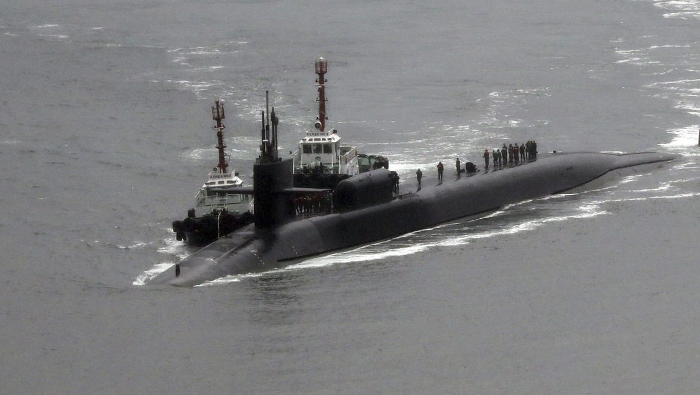 Das US-Atom-U-Boot "USS Michigan" im Hafen von Busan, Südkorea.