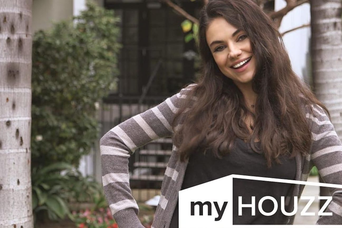 Mila Kunis renoviert die Wohnung ihrer Eltern.