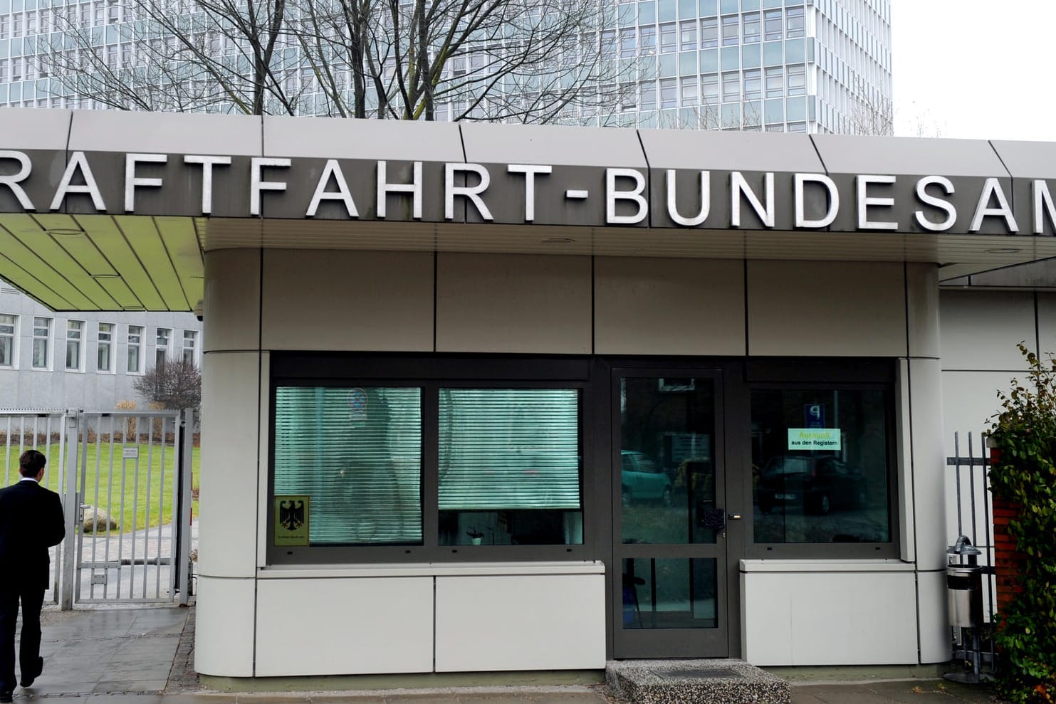 Kraftfahrt-Bundesamt in Flensburg: Wer hier Punkte hat, zahlt mitunter mehr für die Versicherung.