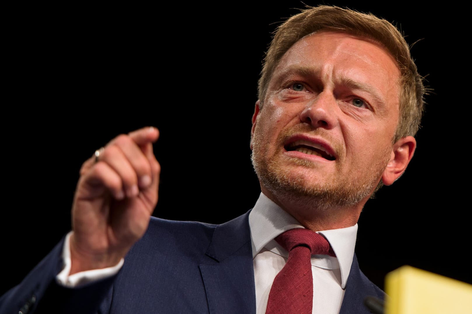 Christian Lindner, FDP-Bundesvorsitzender, spricht beim FDP-Bundesparteitag in Berlin.