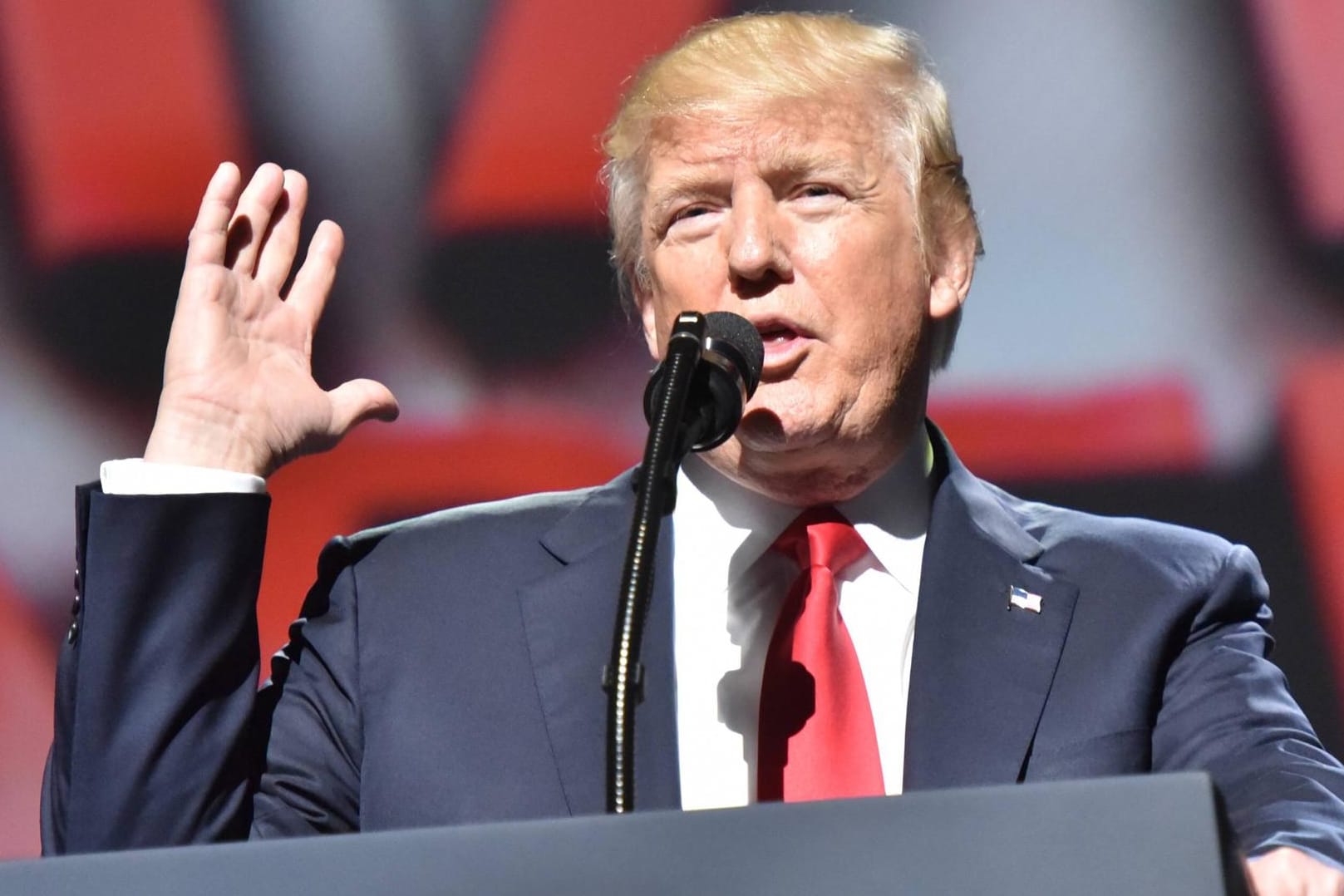 Zur Abwechslung mal versöhnliche Töne: Donald Trump will sich mit seinem Widersacher treffen.
