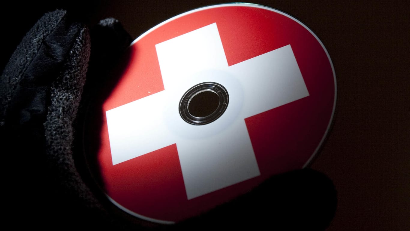 Die Schweizer protestierten dagegen, dass deutsche Behörden sich vertrauliche Bankdaten besorgen. Nun wird daraus ein Spionagefall.