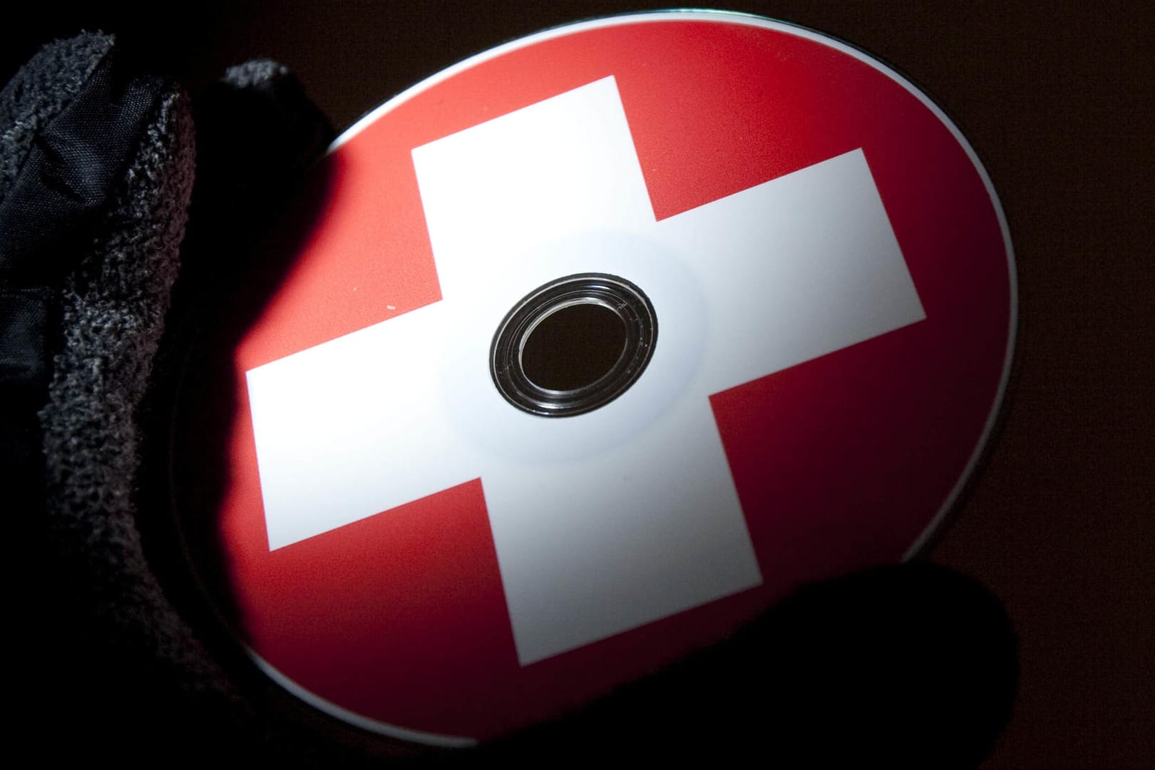Die Schweizer protestierten dagegen, dass deutsche Behörden sich vertrauliche Bankdaten besorgen. Nun wird daraus ein Spionagefall.