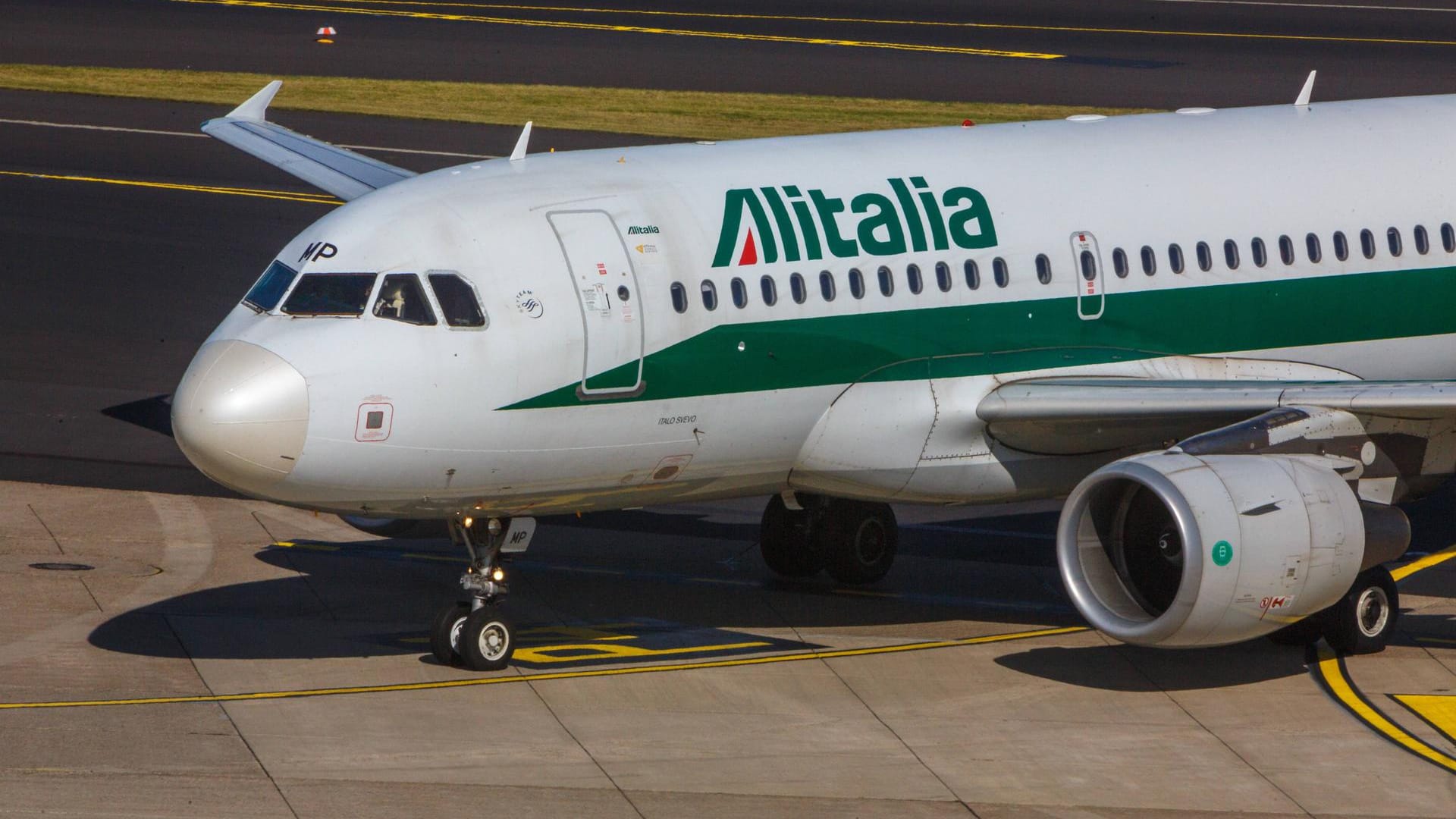 Trotz Insolvenzverfahren läuft der Flugbetrieb wie geplant weiter. Trotz Insolvenzverfahren läuft der Flugbetrieb wie geplant weiter.