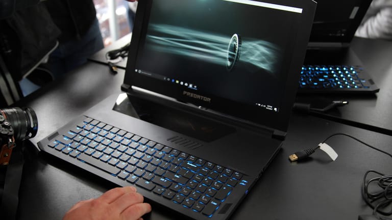 Acer Predator 700 Notebook