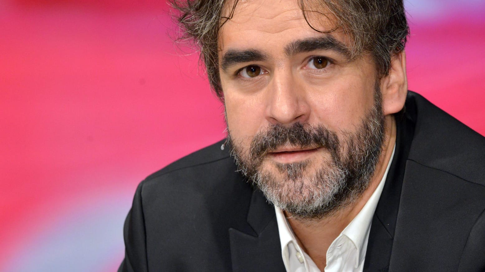 Der in der Türkei inhaftierte Journalist Deniz Yücel wirft Präsident Erdogan vor, Staatsanwälten und Richtern in seinem Fall «quasi Anordnungen» zu erteilen. Der in der Türkei inhaftierte Journalist Deniz Yücel wirft Präsident Erdogan vor, Staatsanwälten und Richtern in seinem Fall «quasi Anordnungen» zu erteilen.