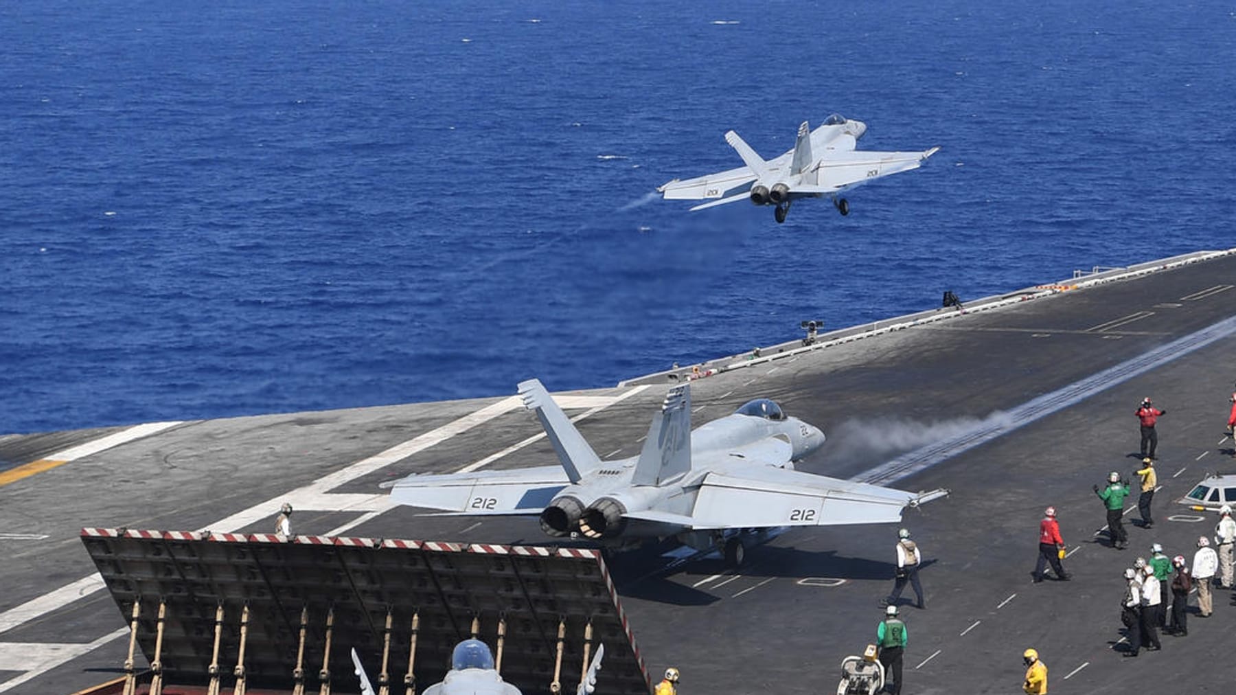 News of the attack on Israel – the United States of America sends a second aircraft carrier