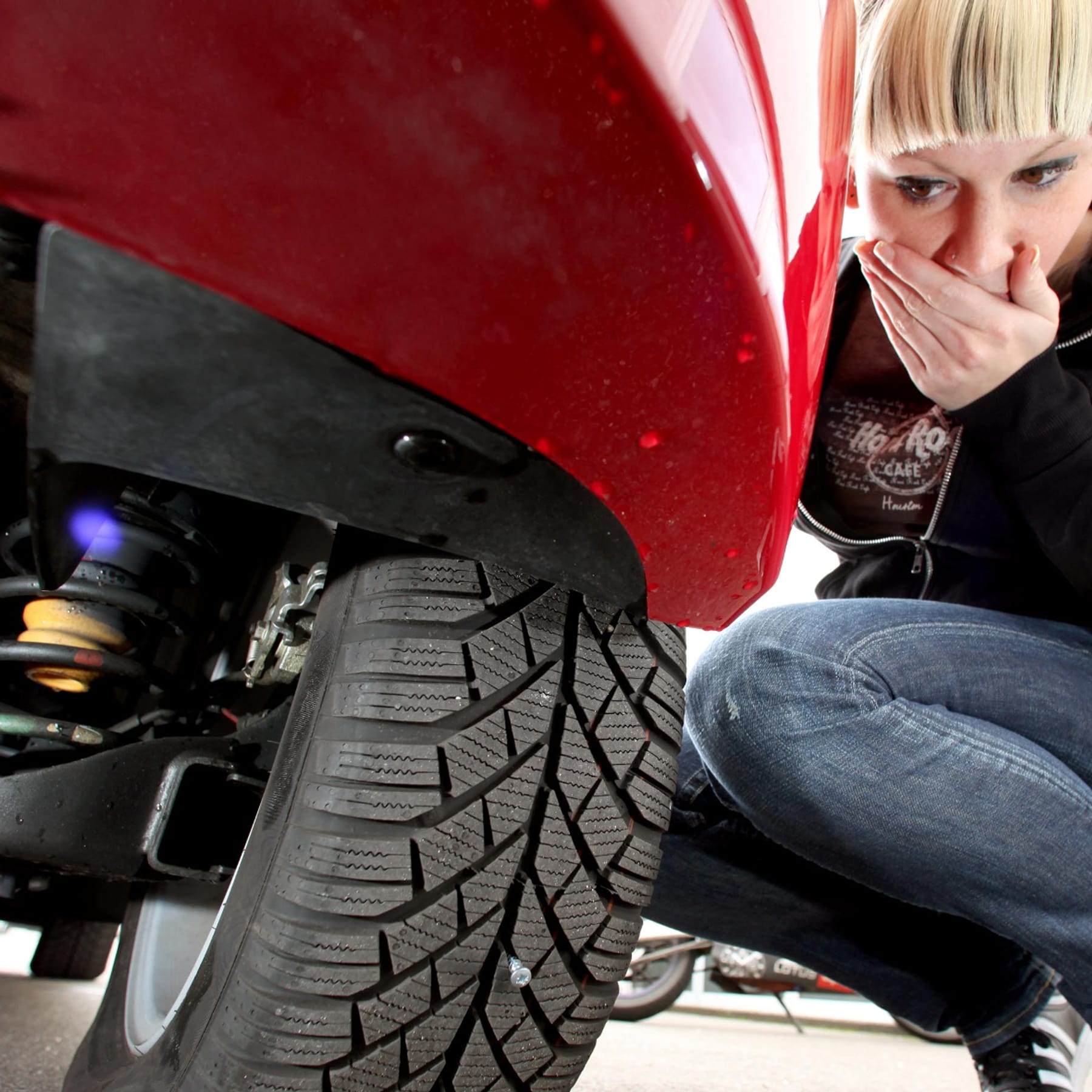 Reifenpanne: Acht Reparatur-Kits im unter Druck Test