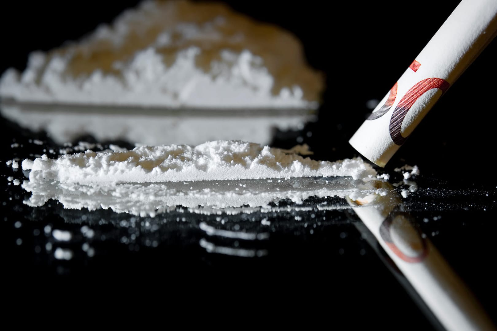 Mehr Menschen in Deutschland sterben, weil sie illegale Drogen nehmen.