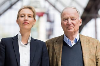 Die Spitzenkandidaten der AfD Alice Weidel und Alexander Gauland auf dem Bundesparteitag im April in Köln.