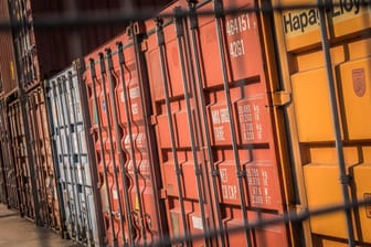 Container im Hafen (Symbolfoto)