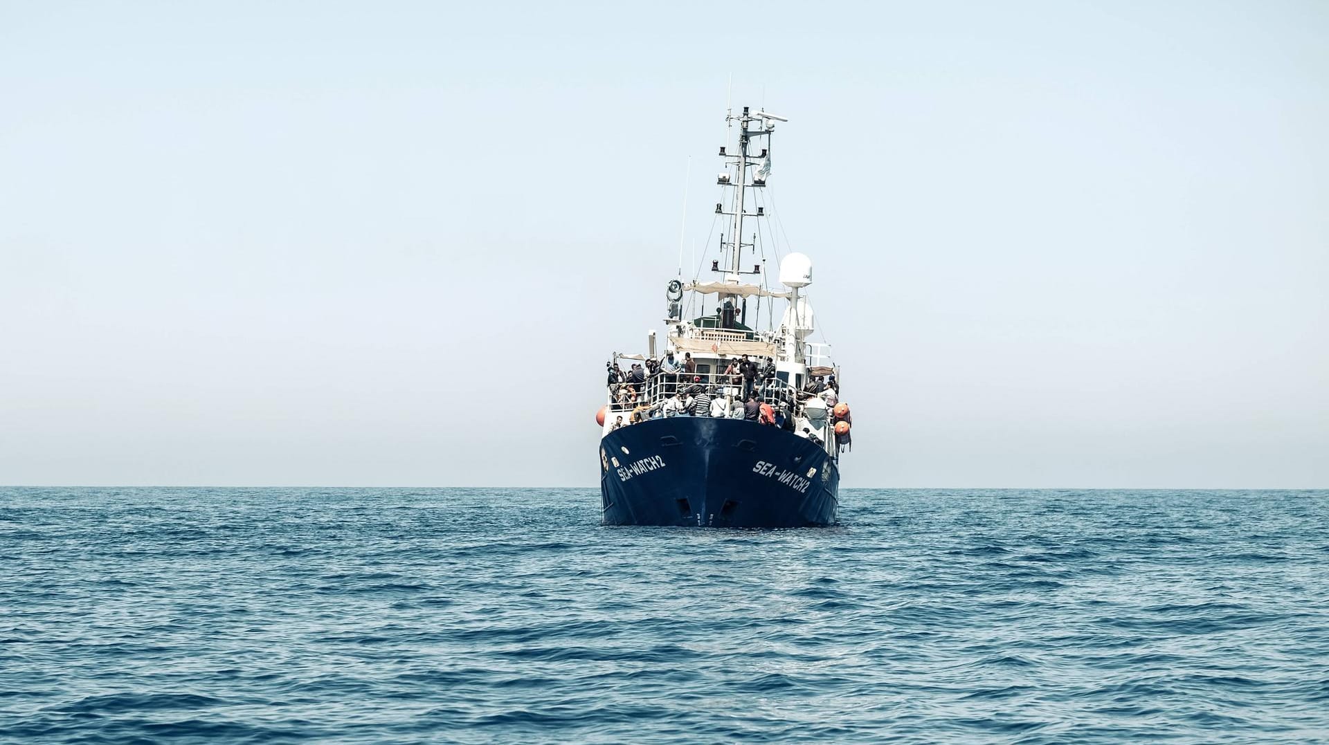 Rettungsaktion von der Hilfsorganisation Sea Watch (Symbolfoto) Rettungsaktion von der Hilfsorganisation Sea Watch (Symbolfoto)