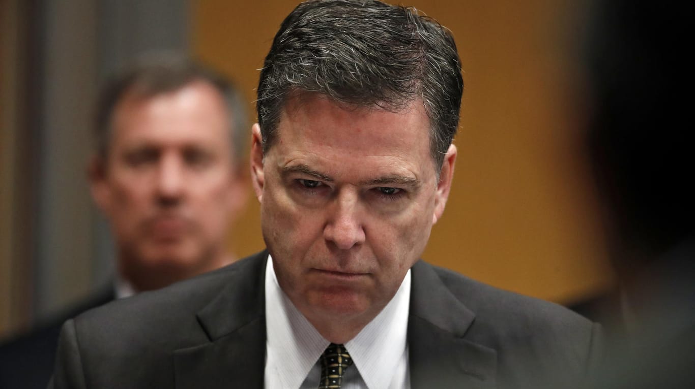 Der Direktor des FBI, James Comey, soll von seiner Entlassung aus den Medien erfahren haben.