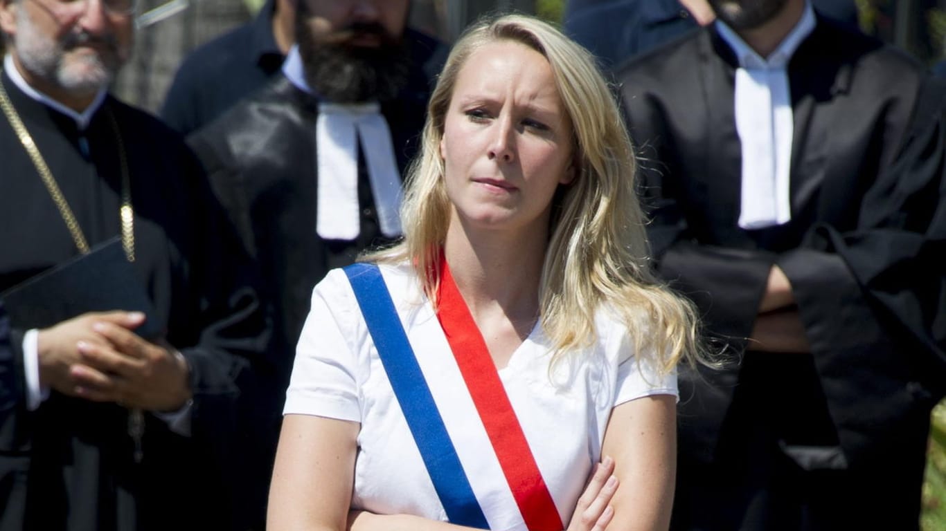 Le Pens Nichte tritt von politischer Bühne ab