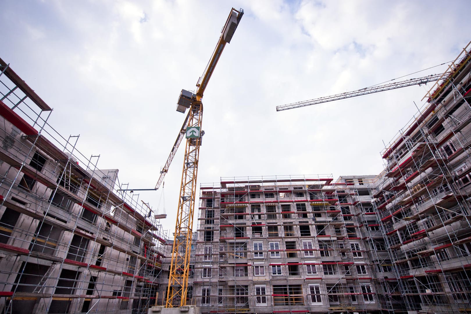 Nordrhein-Westfalen ist mit 9 301 neu gebauten Sozialwohnungen in 2016 mit Abstand Spitzenreiter im Ländervergleich. (Symbolbild)