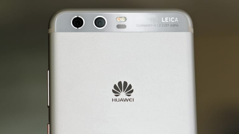 Rückseite des Huawei P10 mit Dualkamera