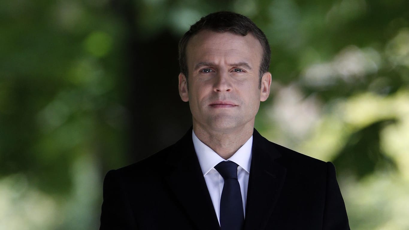 Der neugewählte französische Präsident Emmanuel Macron nimmt am 10.05.2017 in Paris an einer Gedenkveranstaltung zur Abschaffung der Sklaverei teil.