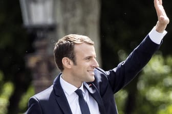 Sonntagvormittag löste Emmanuel Macron seinen Vorgänger Francois Hollande als französischer Präsident ab. Einen Tag später trifft er zu seinem ersten Staatsbesuch in Deutschland ein.