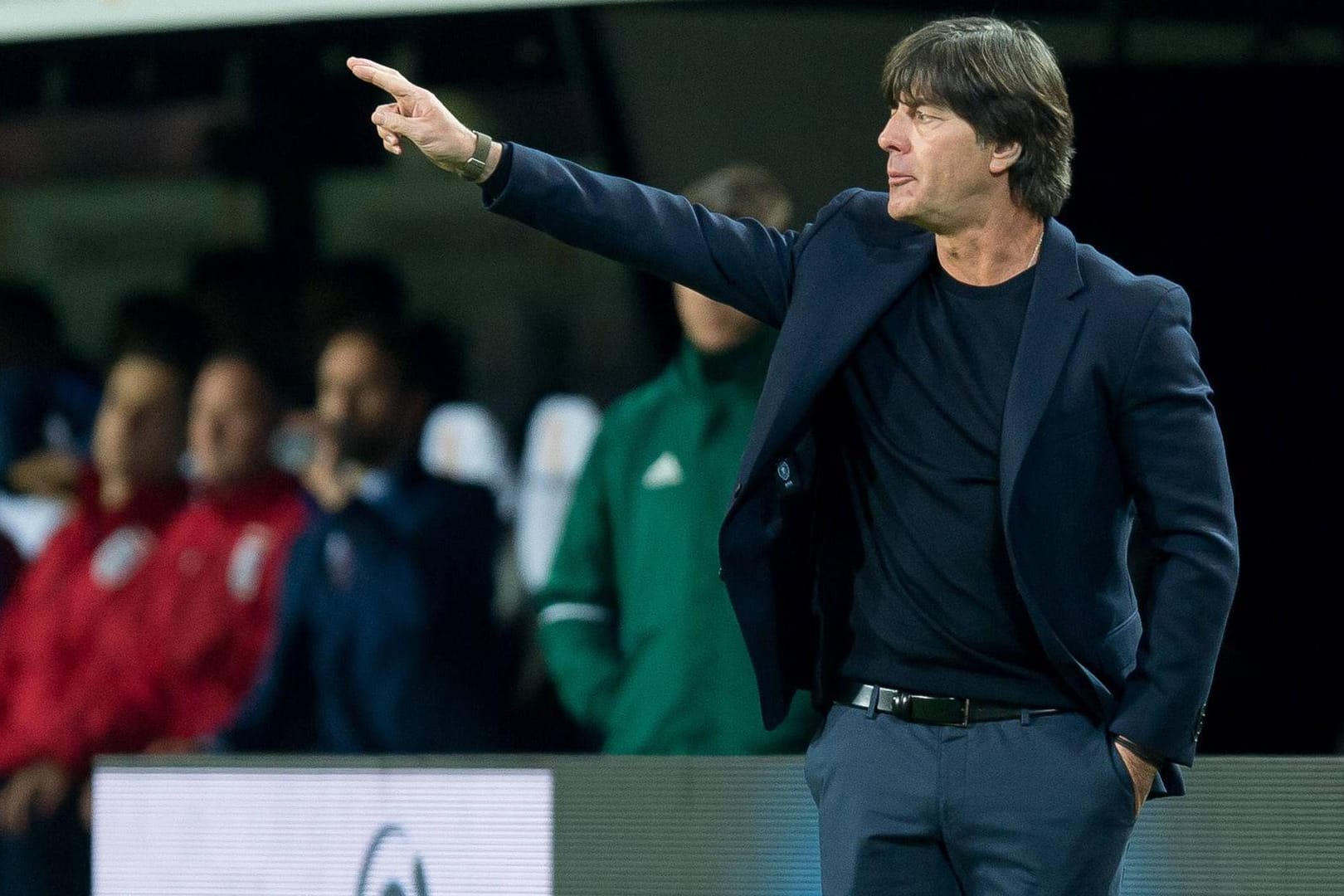 Bundestrainer Joachim Löw muss bei seinem Kader für den Confed Cup improvisieren.