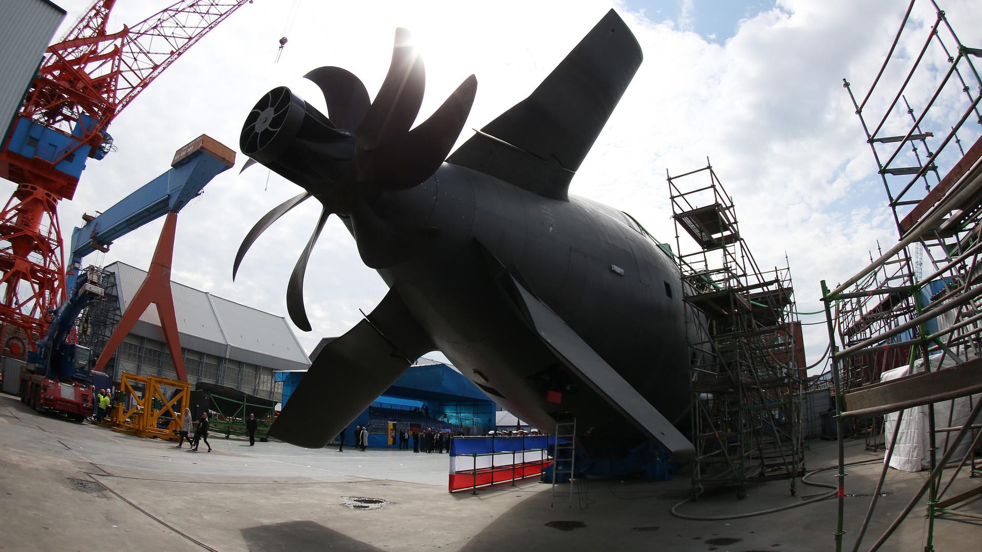 Heck und Antriebspropeller des U-Boots vom Typ "U36" auf der Werft von ThyssenKrupp Marine Systems in Kiel.