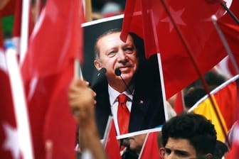 Erdogan will die Türkei und den Westen spalten. Auf dieses Spiel dürfen wir uns nicht länger einlassen.