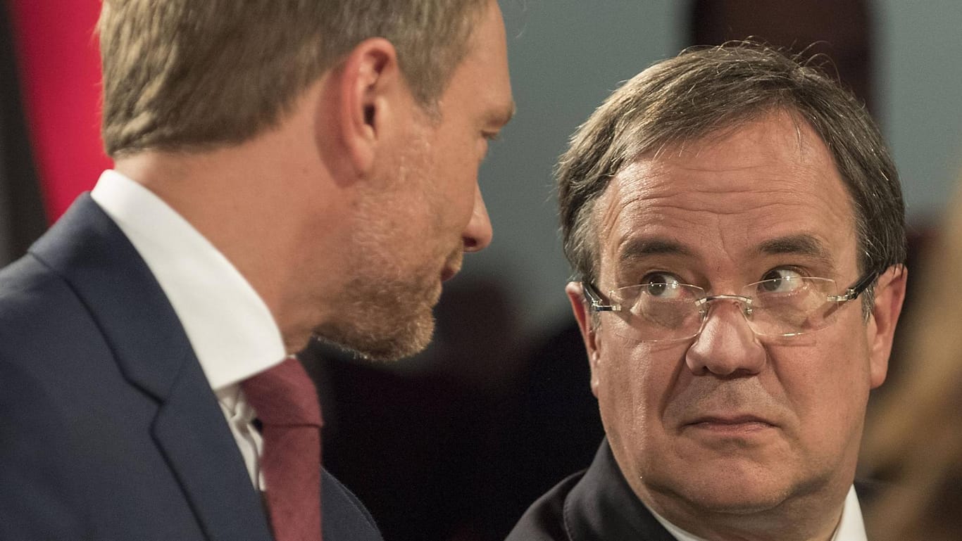 Die Wahlsieger in NRW, Christian Lindner und Armin Laschet, müssen eine Koalition aushandeln.