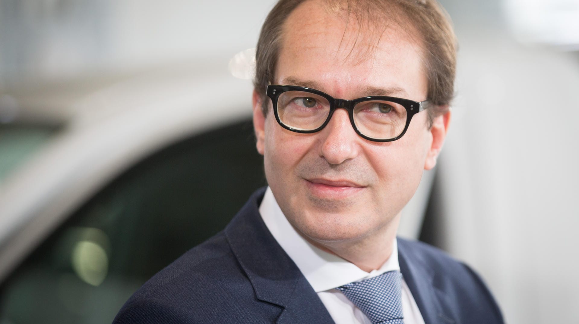 Bundesverkehrsminister Alexander Dobrindt (CSU) hat freie Bahn für seine PKW-Maut.