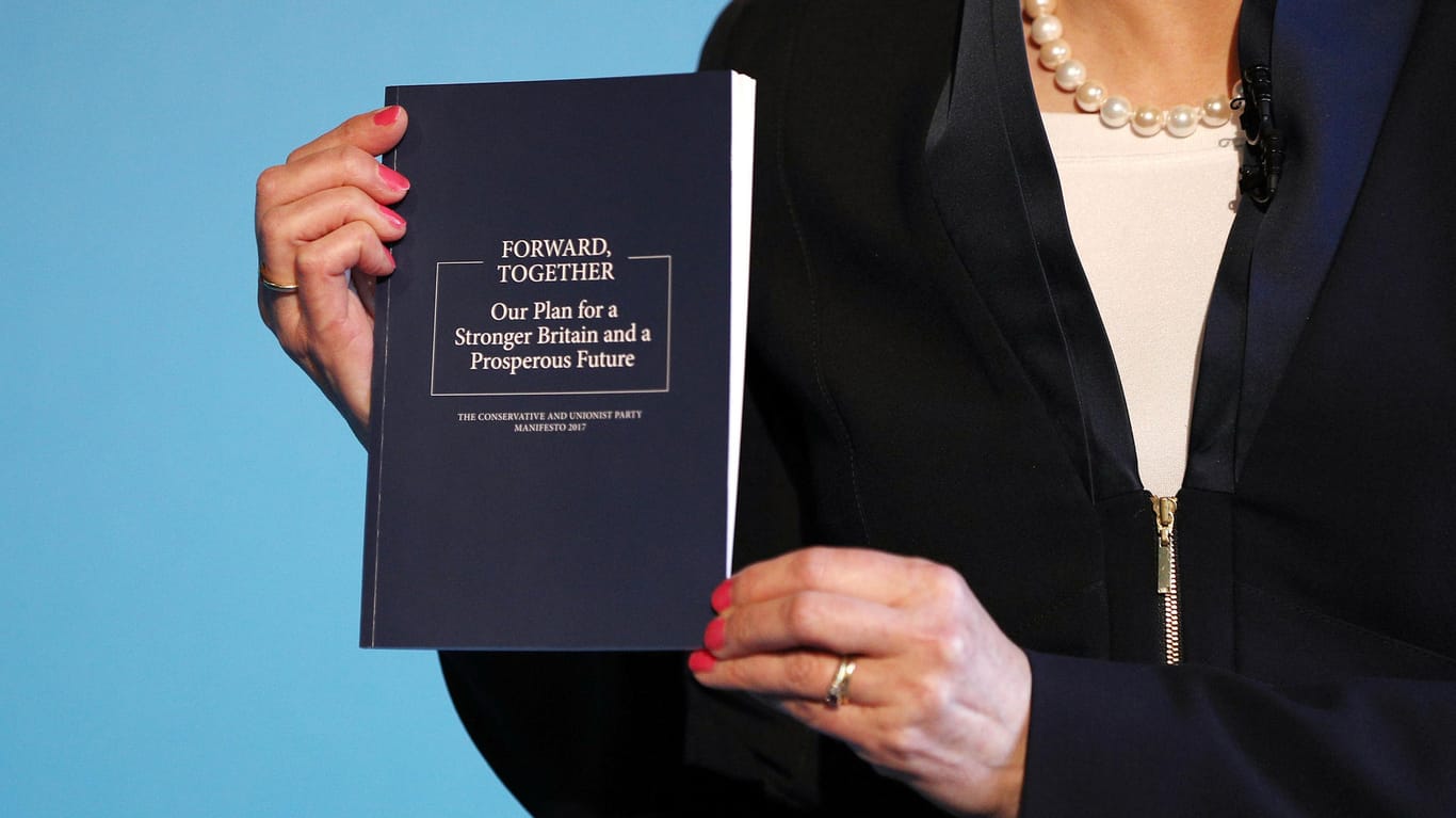 "Forward together" - das Wahlprogramm der "Conservative Party" um Theresa May.
