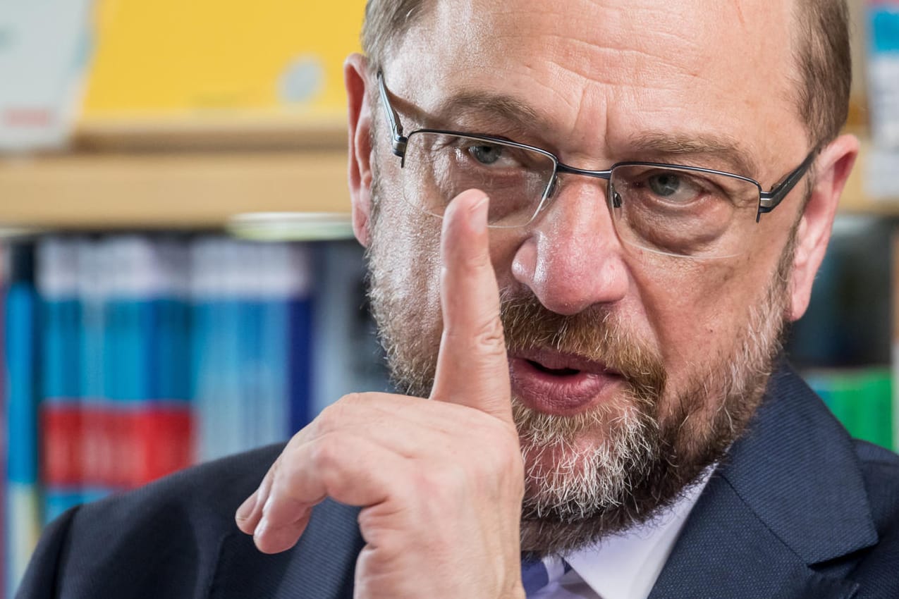 SPD-Kanzlerkandidat Martin Schulz will jungen Menschen mehr Zeit für Bildung geben.