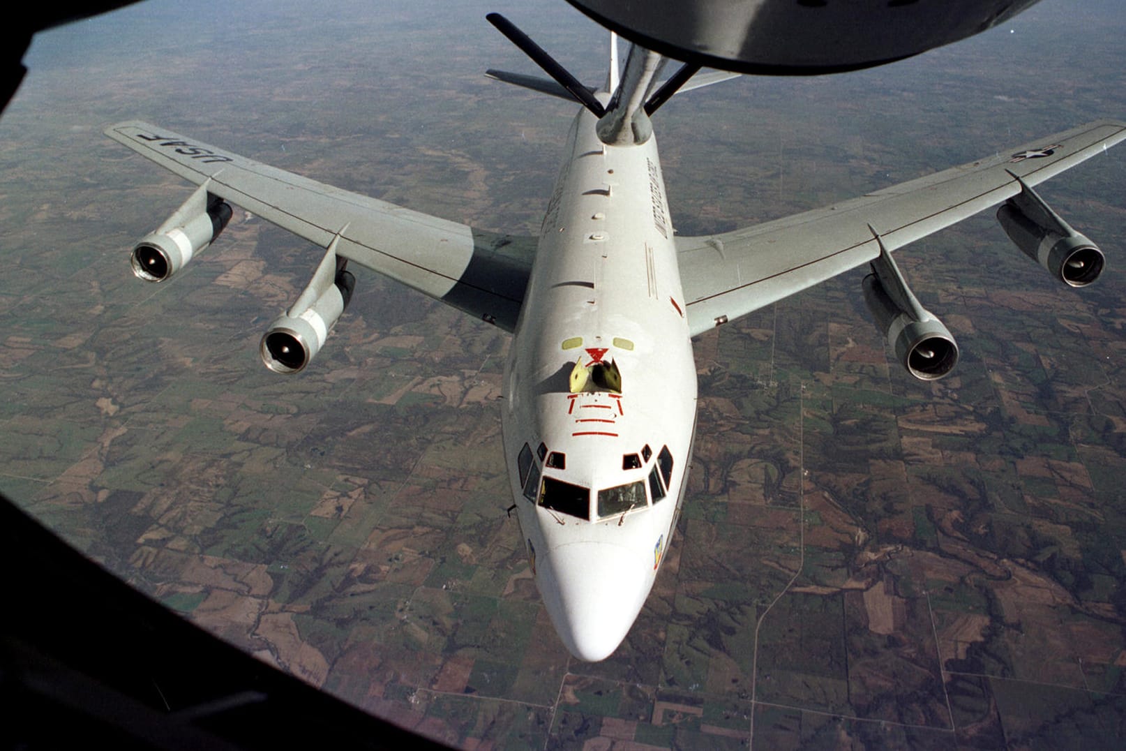 Chinesische Kampfjets haben ein amerikanisches Messflugzeug des Typs WC-135 abgefangen.