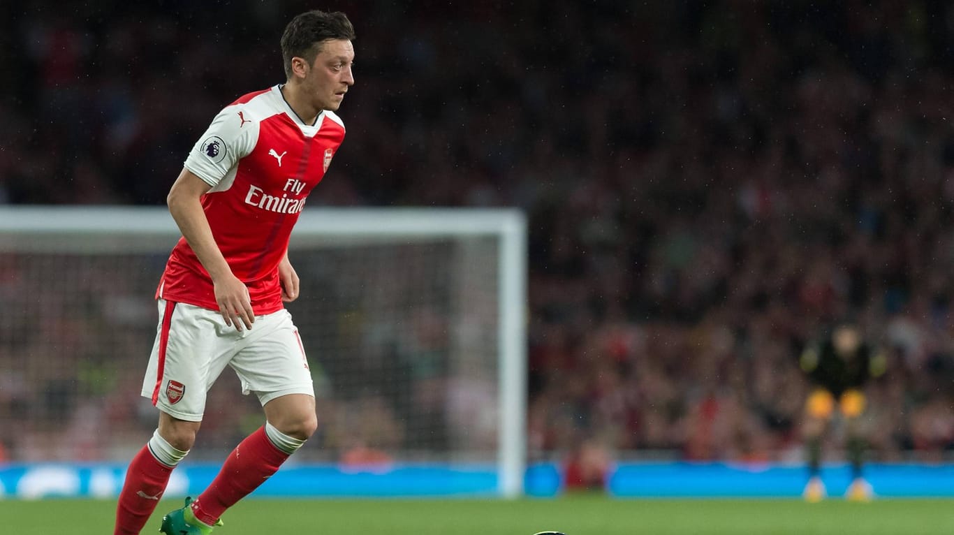 Trotz guter Leistungen könnte Özil mit dem FC Arsenal die Champions League in der kommenden Saison verpassen.