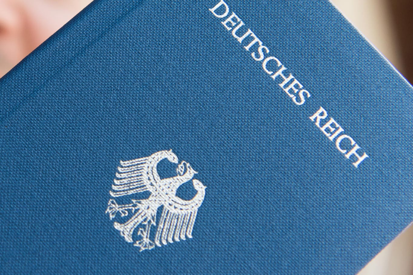 Verfassungsschutz zählt 12.600 Reichsbürger