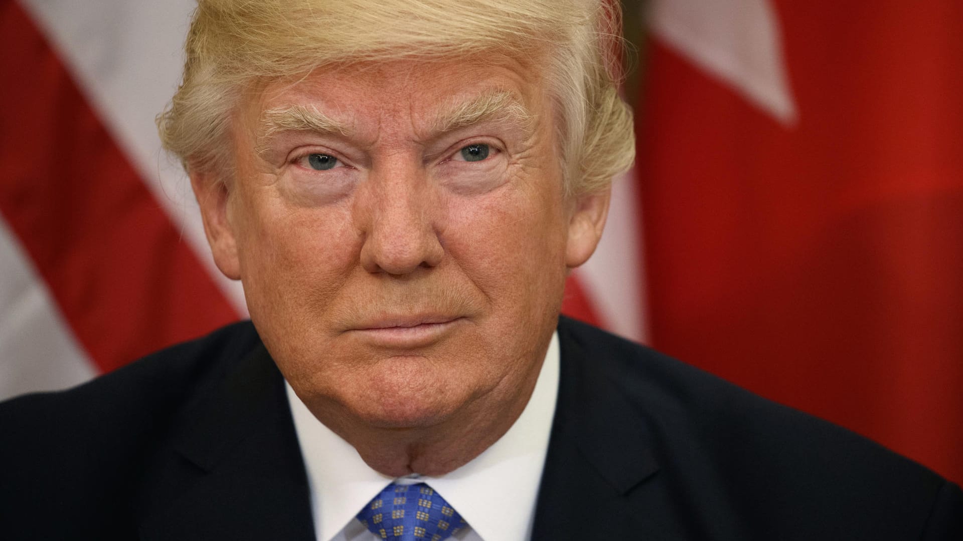 US-Präsident Donald Trump soll versucht haben, Einfluss auf Geheimdienstermittlungen zu nehmen. US-Präsident Donald Trump soll versucht haben, Einfluss auf Geheimdienstermittlungen zu nehmen.
