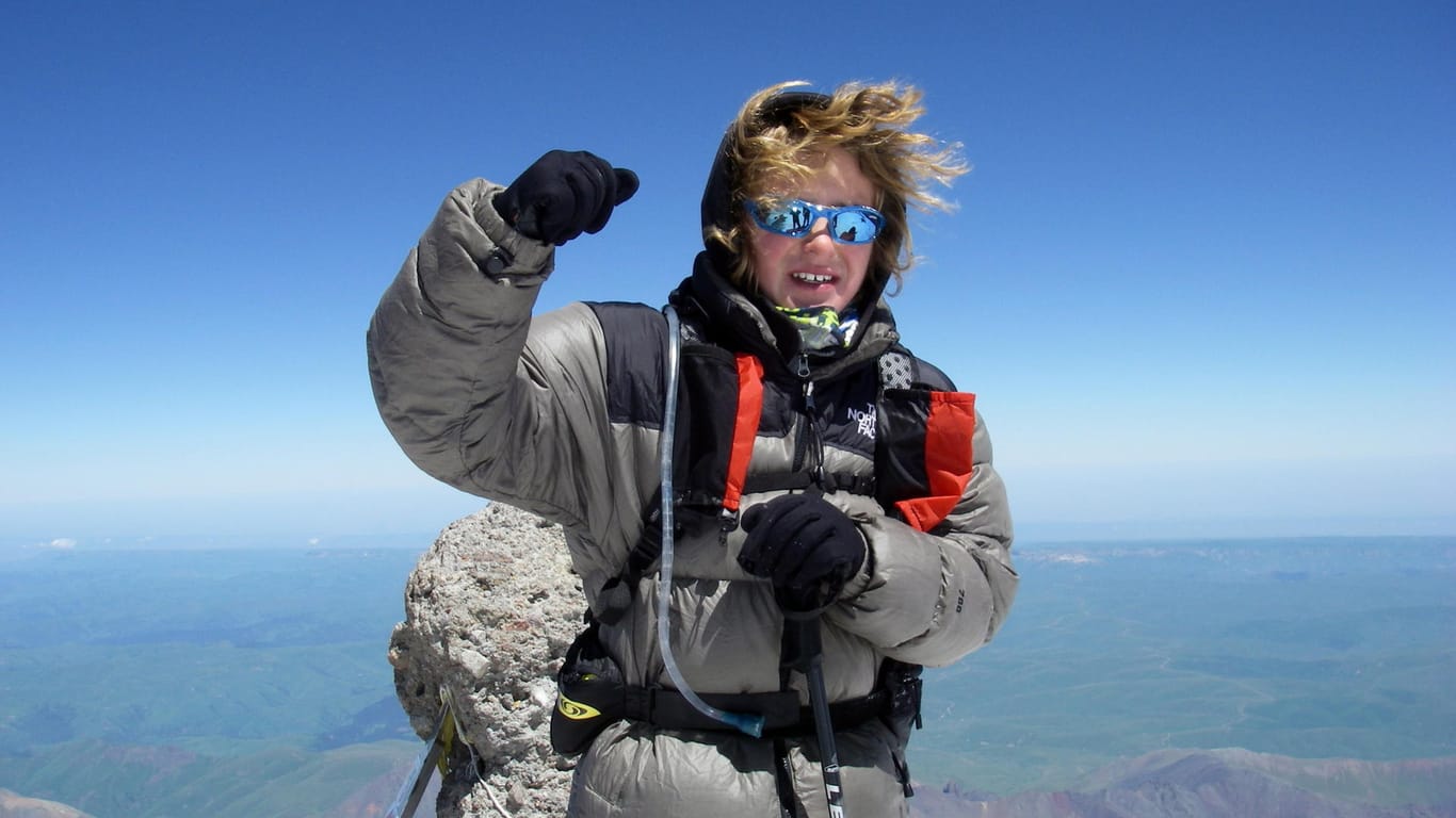 Jordan Romero ist der bisher jüngste Bergsteiger, der auf dem Gipfel des Mount Everest stand.