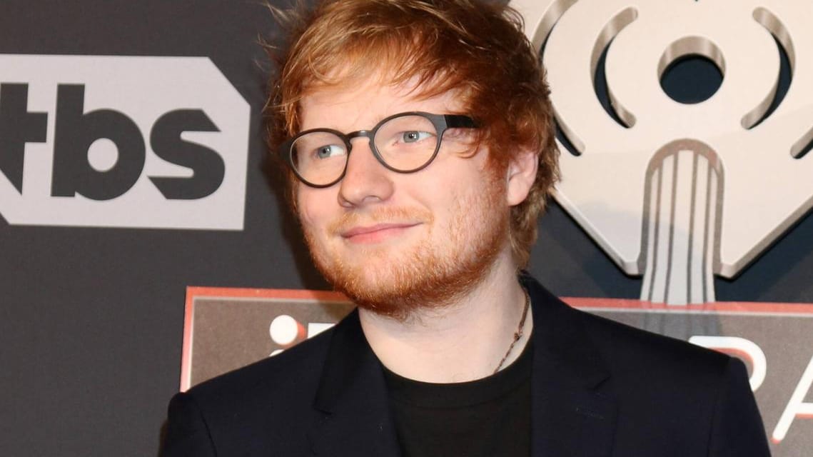 Ed Sheeran nahm sich für seine Freundin eine Auszeit.