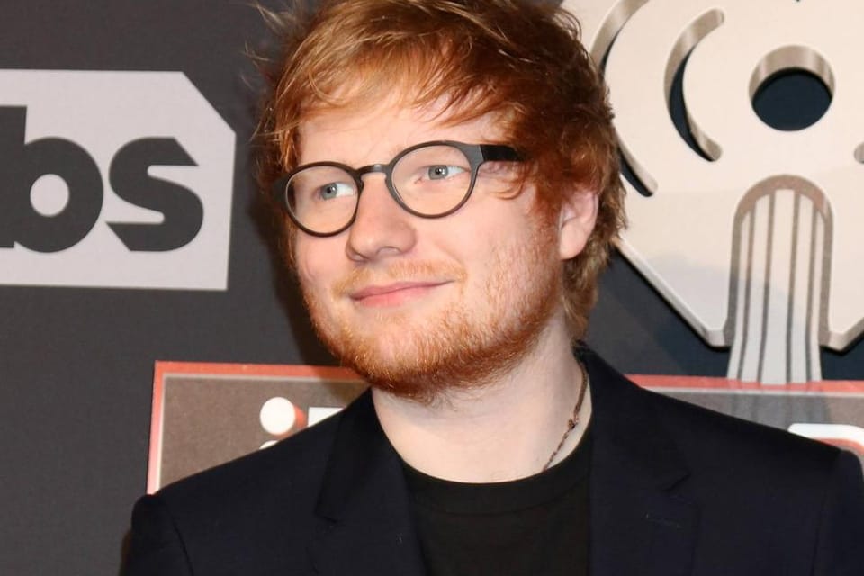 Ed Sheeran nahm sich für seine Freundin eine Auszeit.