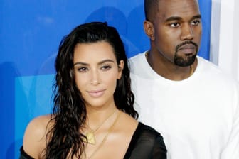Kim Kardashian und Kayne West scheinen allen Gerüchten zum Trotz immer noch glücklich.