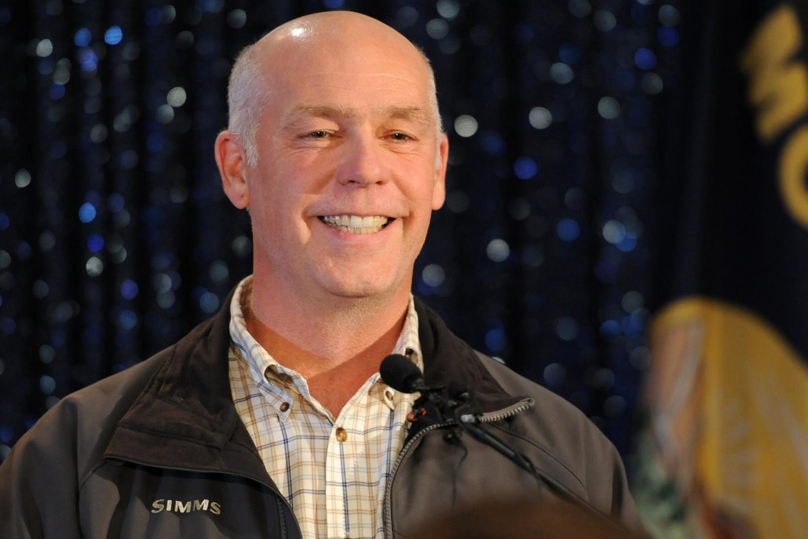Der Republikaner Greg Gianforte soll einen Reporter des "Guardian" zu Boden geworfen und seine Brille zerstört zu haben.
