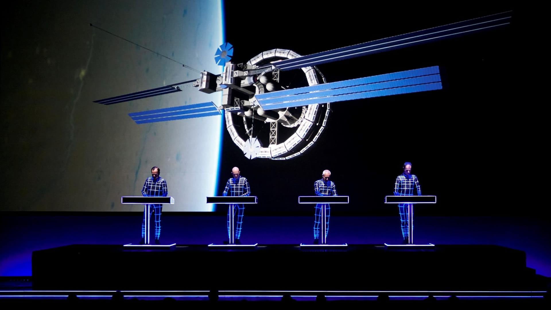 Am 26.Mai veröffentlichen Kraftwerk ihr neuestes Werk Am 26.Mai veröffentlichen Kraftwerk ihr neuestes Werk